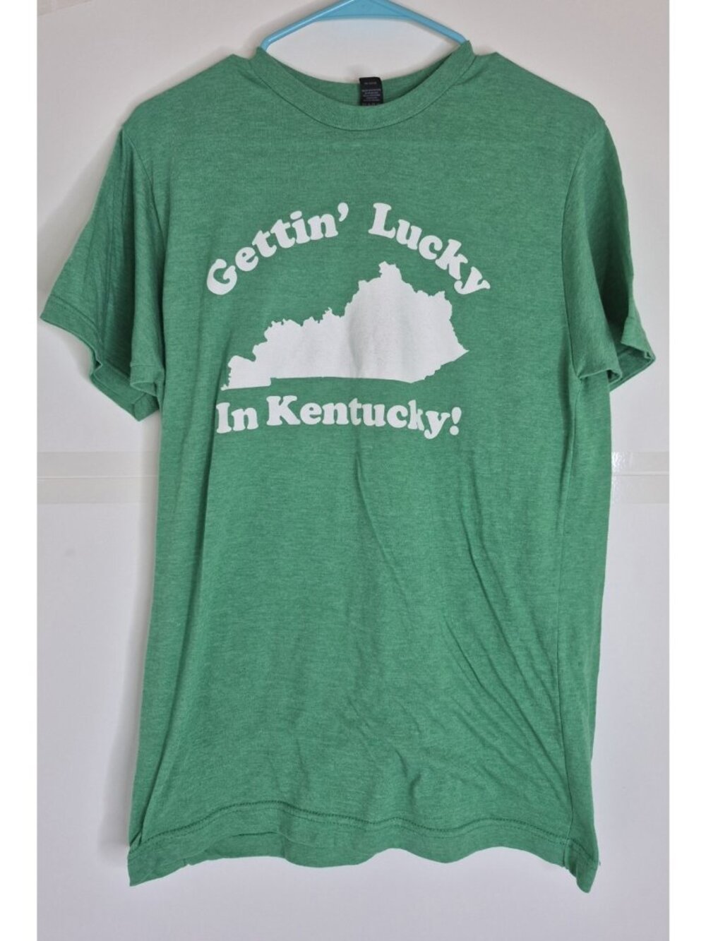 Tultex Gettin' Lucky In Kentucky T-shirt Women's Size M